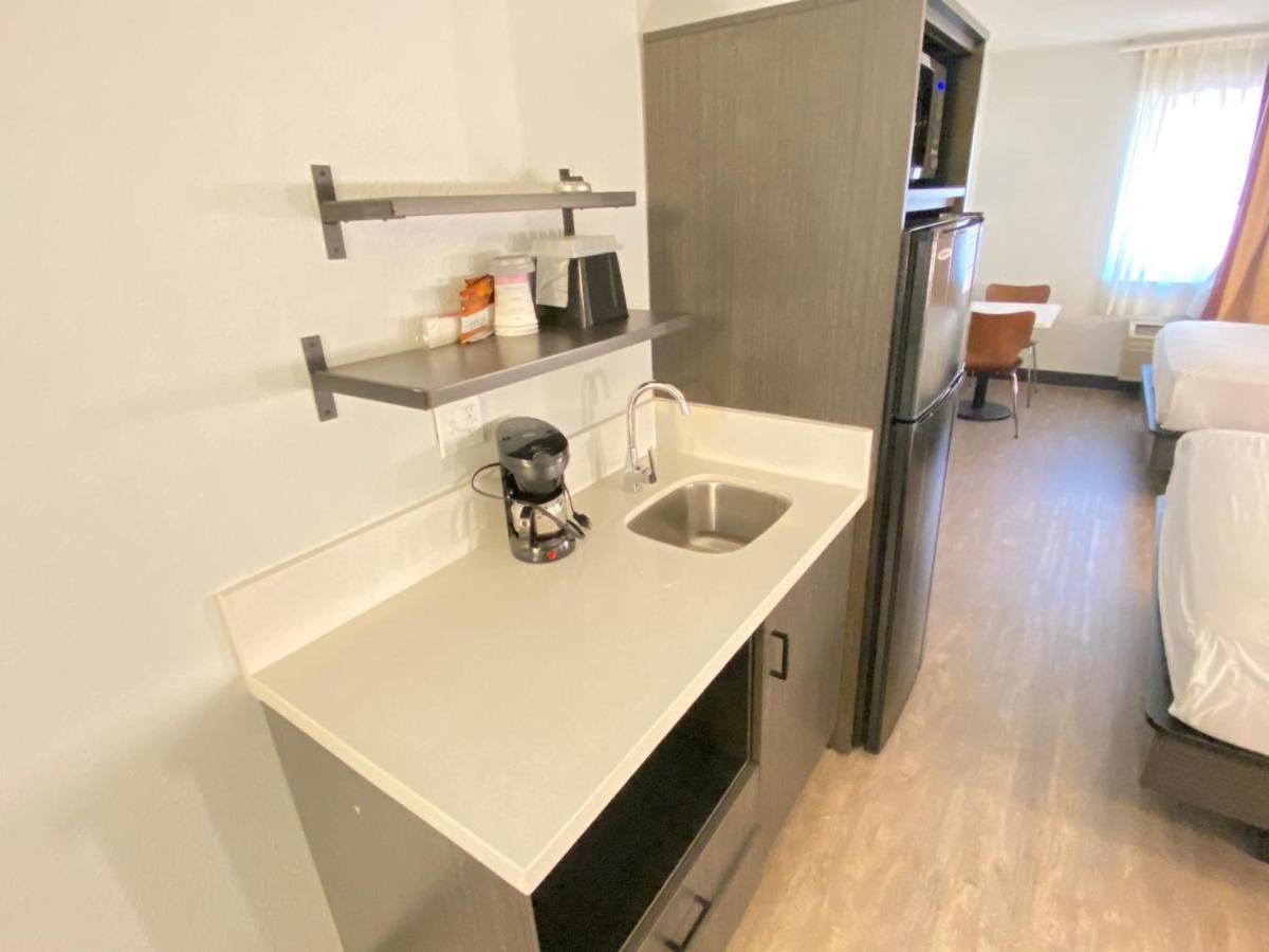 Pinetop Studio Suites Extérieur photo