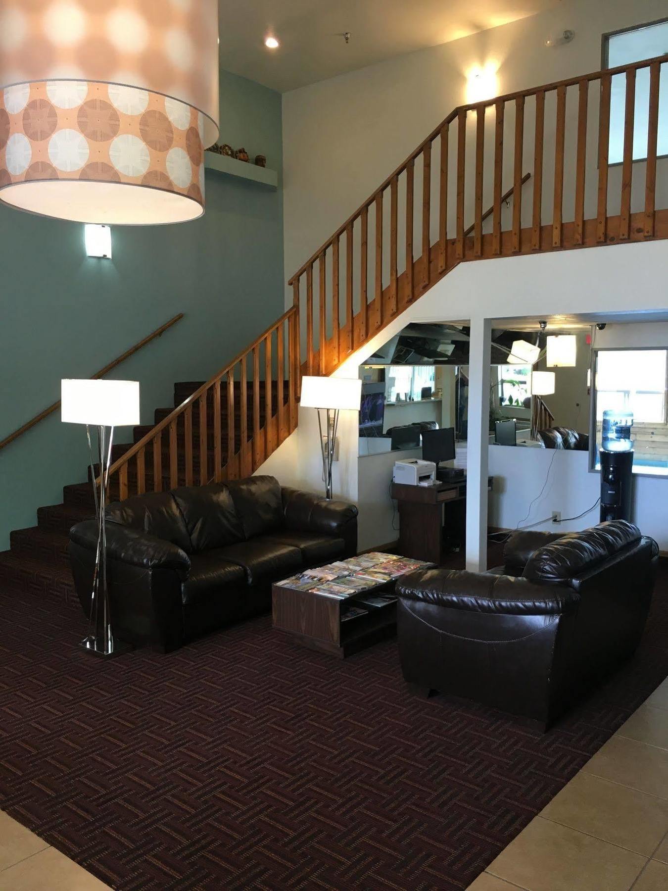 Pinetop Studio Suites Extérieur photo